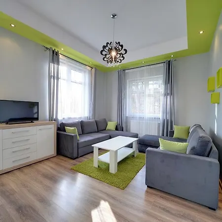 Glamour , Przestronny, Komfortowy, Blisko Szlakow كارباش