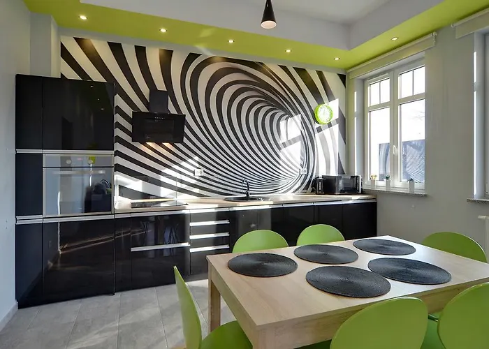 Glamour , Przestronny, Komfortowy, Blisko Szlakow